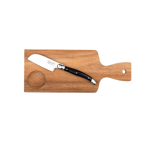 Kaasplankje met santoku kaasmesje